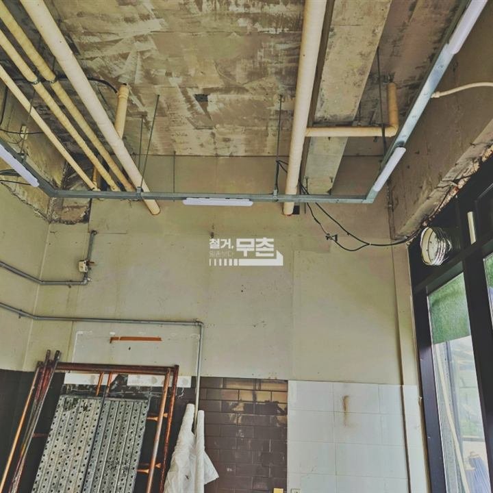 경기도 수원시 20평 돈까스집 원상복구 철거 현장 사진
