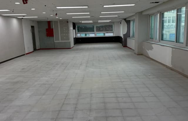 과천 내부철거 전문 철거업체, 120평 대형 학원 실내철거 민원 없이 완벽한 시공 사례