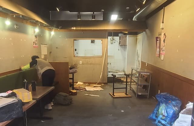 13평 곱창집 인테리어 철거 비용 낮춘 강동구 철거업체